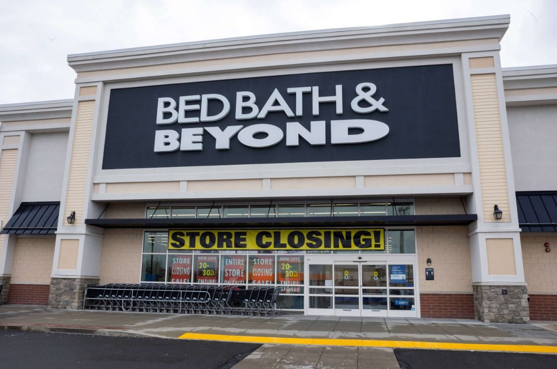 Bed Bath And Beyond Files For Bankruptcy Begins Store Closures 