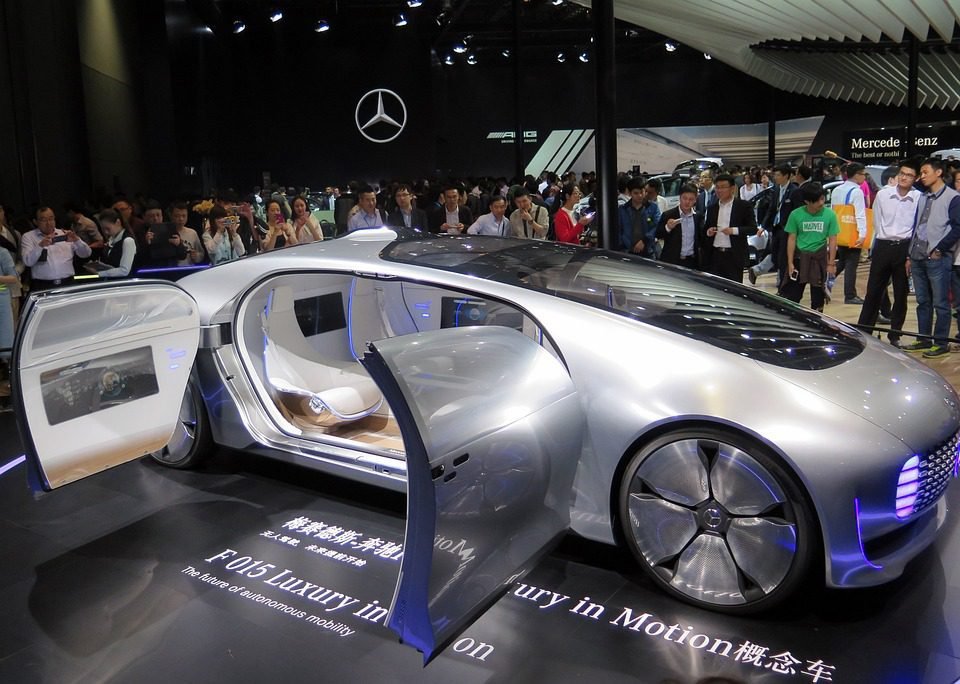 Mercedes CEO Says EU's Largest Economy Needs China