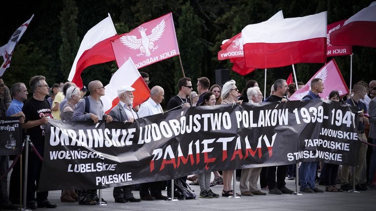 Ukraine Angered By Poland's Calls To Apologize For Volyn Massacre / © Global Look Press / Jaap Arriens