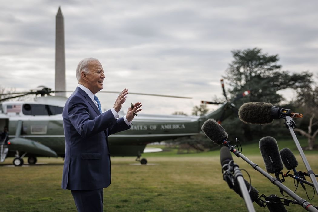 President Biden will meet with East Palestine, Ohio, residents affected by the train derailment that released toxic chemicals into the community. PHOTO: TING SHEN/BLOOMBERG NEWS